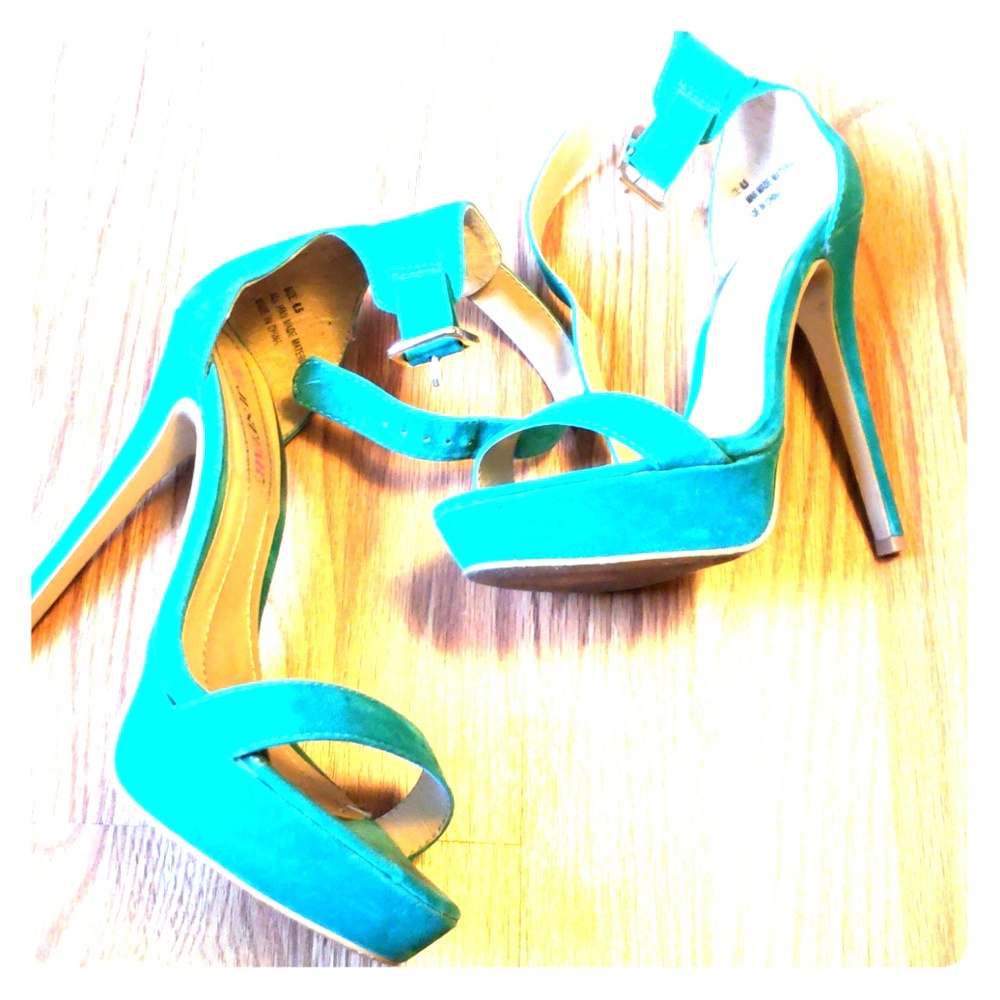 Green high heels